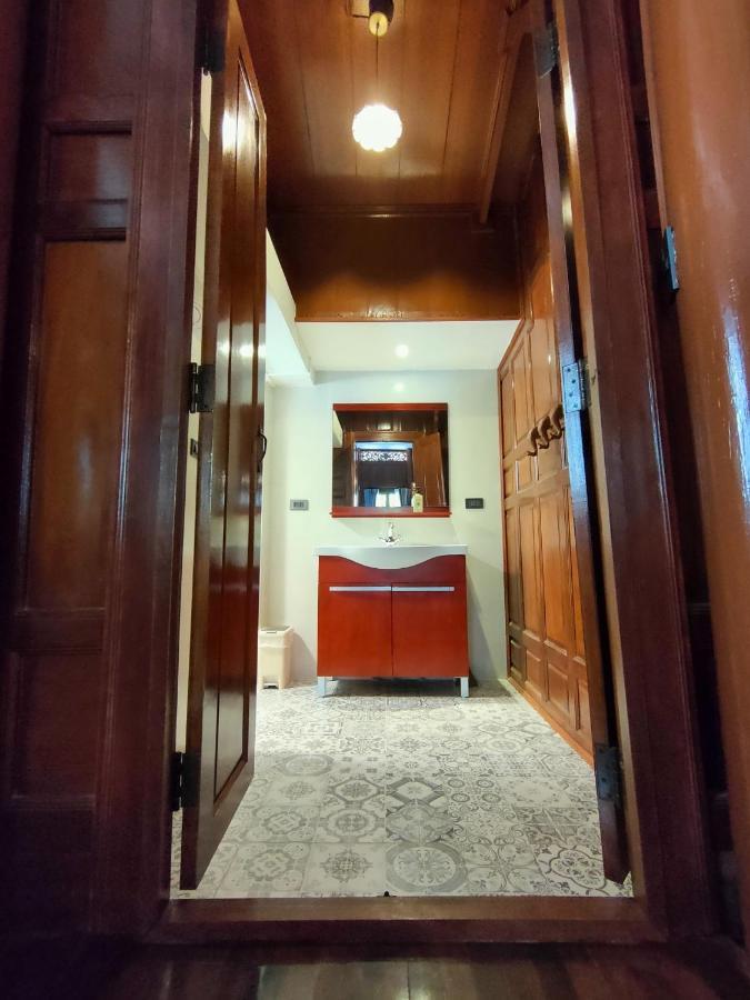 Baan Veanglhek Residence プラナコーン・シー・アユタヤ エクステリア 写真